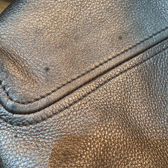 Michael Kors Grey Leather Shoulder Bag - Picture 7 of 10